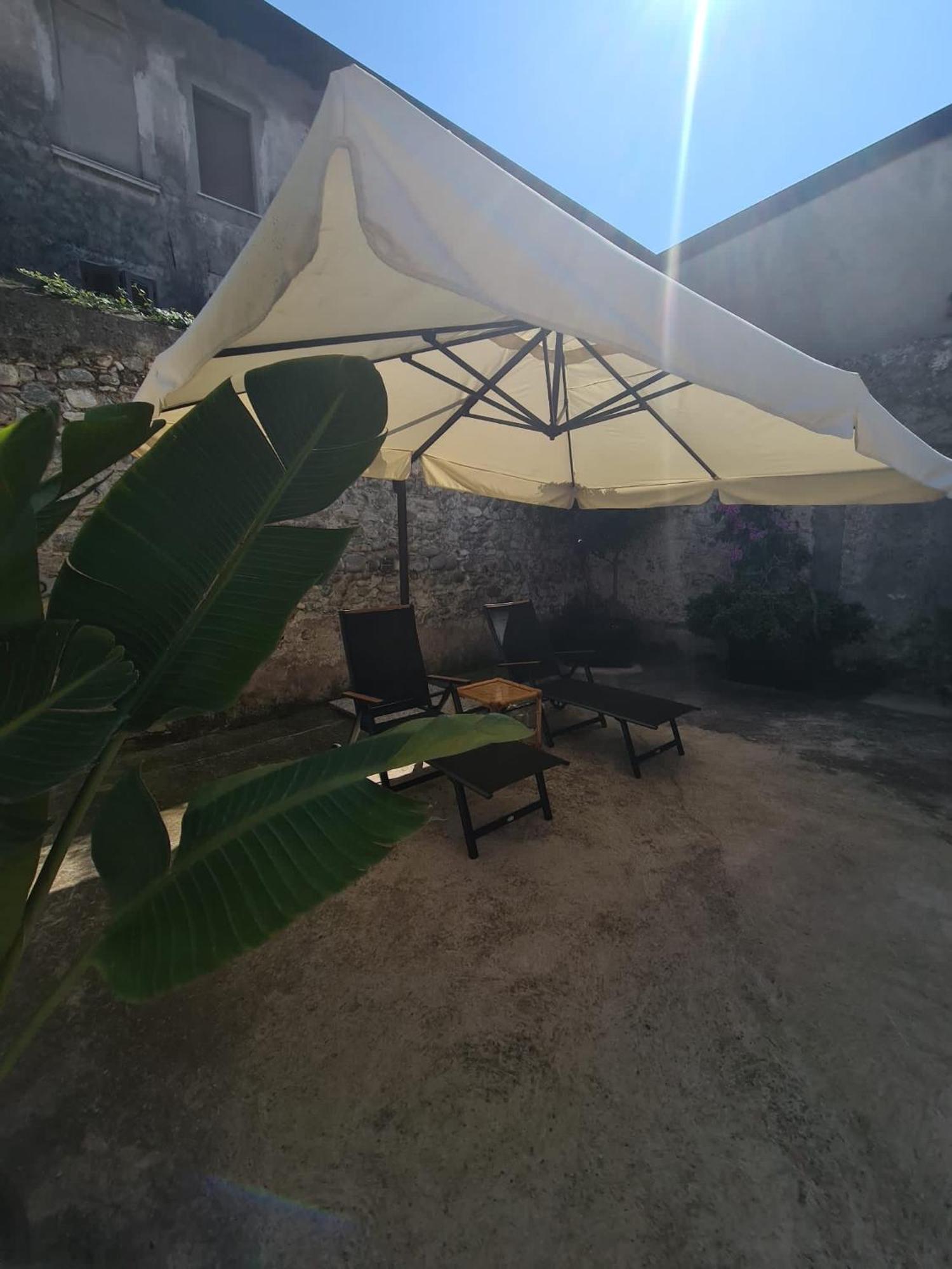 Corte Averaldo San Felice del Benaco Exterior foto